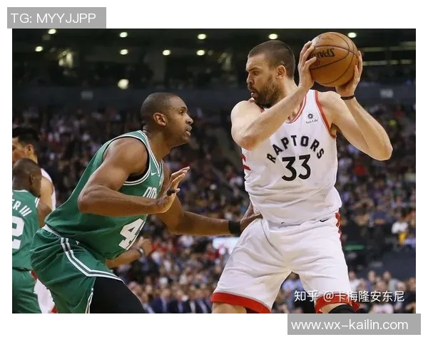 猛龙新援化身超级第六人！进攻效率惊人挡拆配合无解，成季后赛冲击关键武器